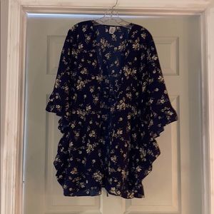 Ladies floral print kimono